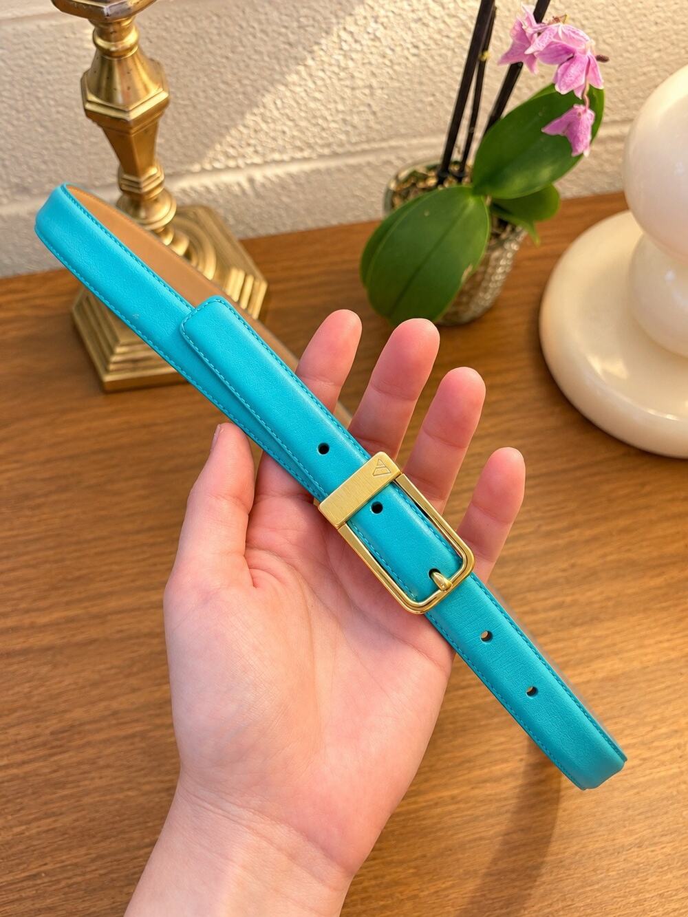 100% genuine leather, Liz Claiborne Turquoise Leather Belt – Size Large
